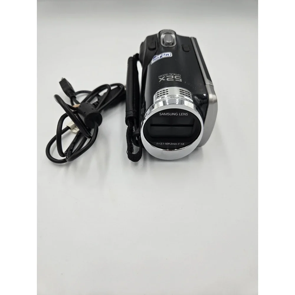Samsung HMX-F90 HD Camcorder 52x Optical Zoom - Black w USB Cable